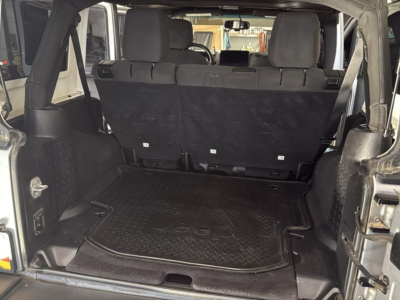 Jeep Wrangler Unlimited Sport 4WD 2016