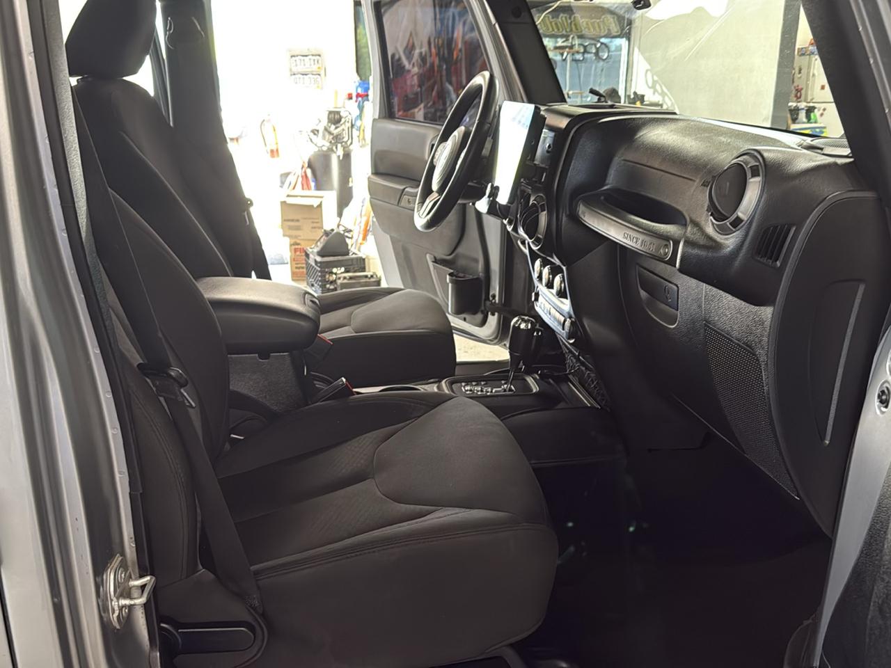 Jeep Wrangler Unlimited Sport 4WD 2016