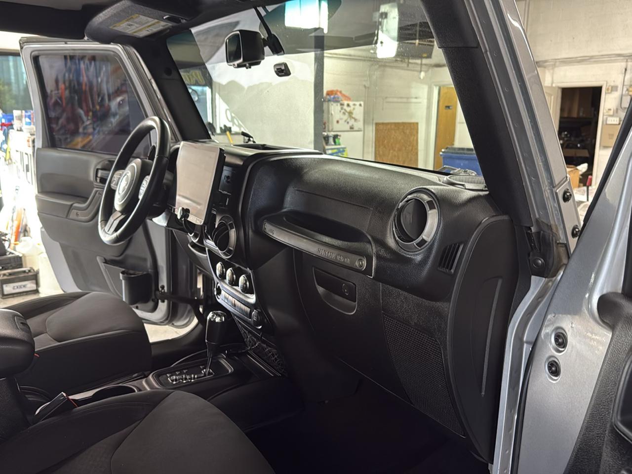 Jeep Wrangler Unlimited Sport 4WD 2016