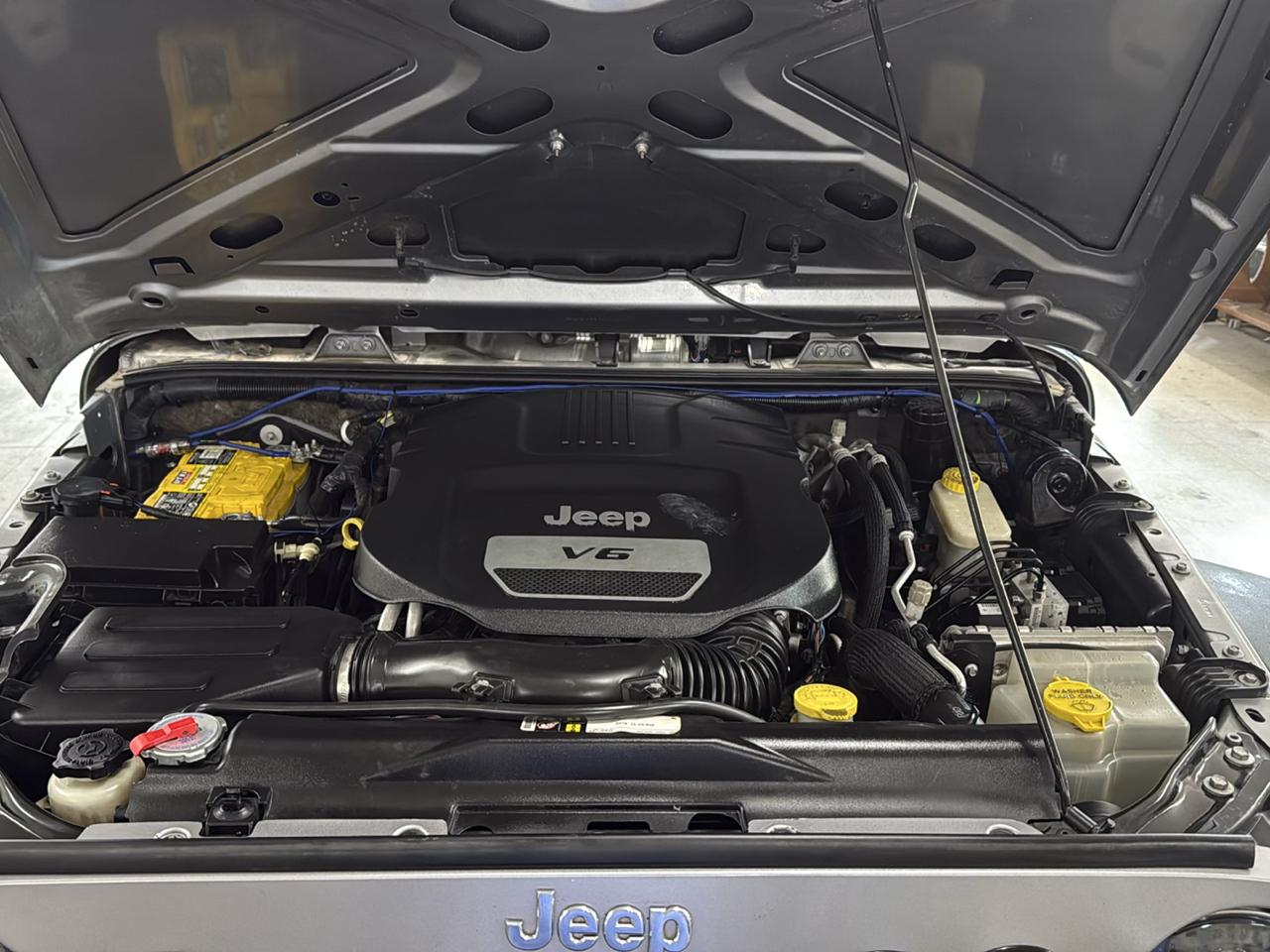Jeep Wrangler Unlimited Sport 4WD 2016
