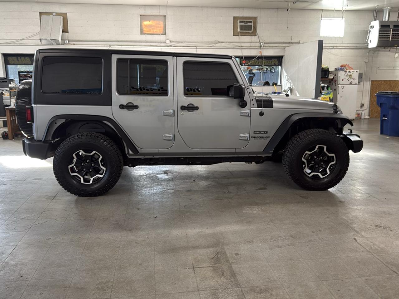 Jeep Wrangler Unlimited Sport 4WD 2016