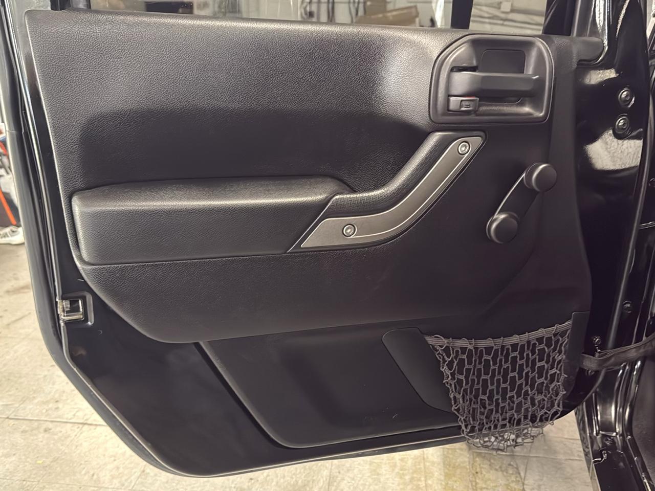 Jeep Wrangler Unlimited Sport 4WD 2013