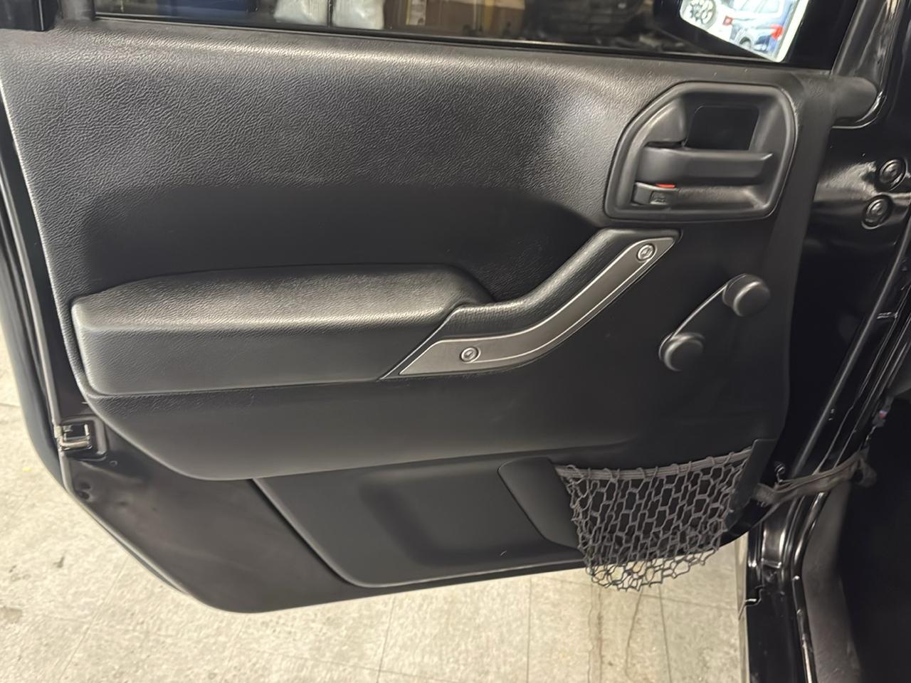 Jeep Wrangler Unlimited Sport 4WD 2013