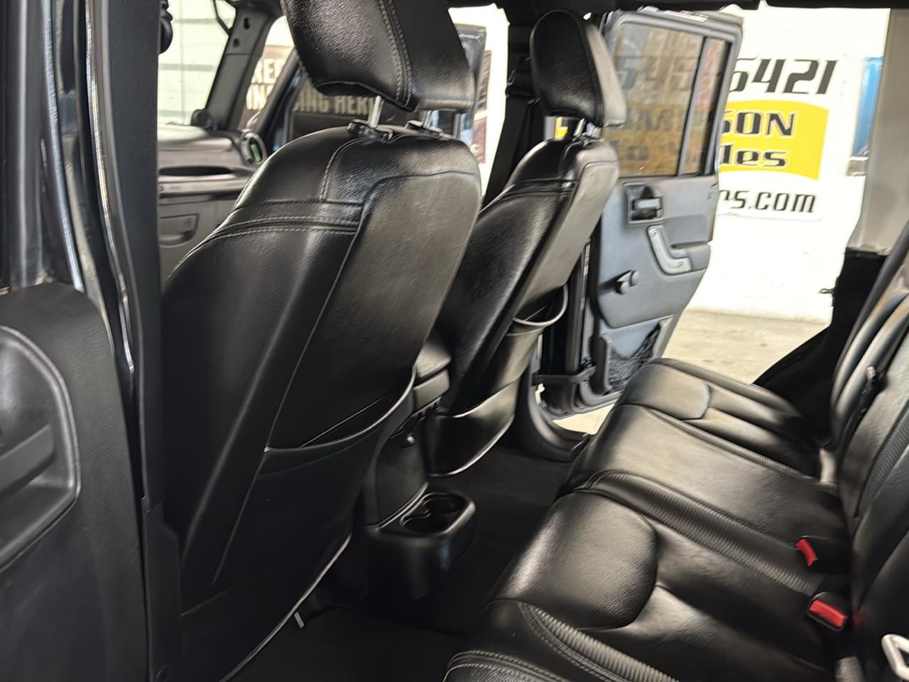 Jeep Wrangler Unlimited Sport 4WD 2013