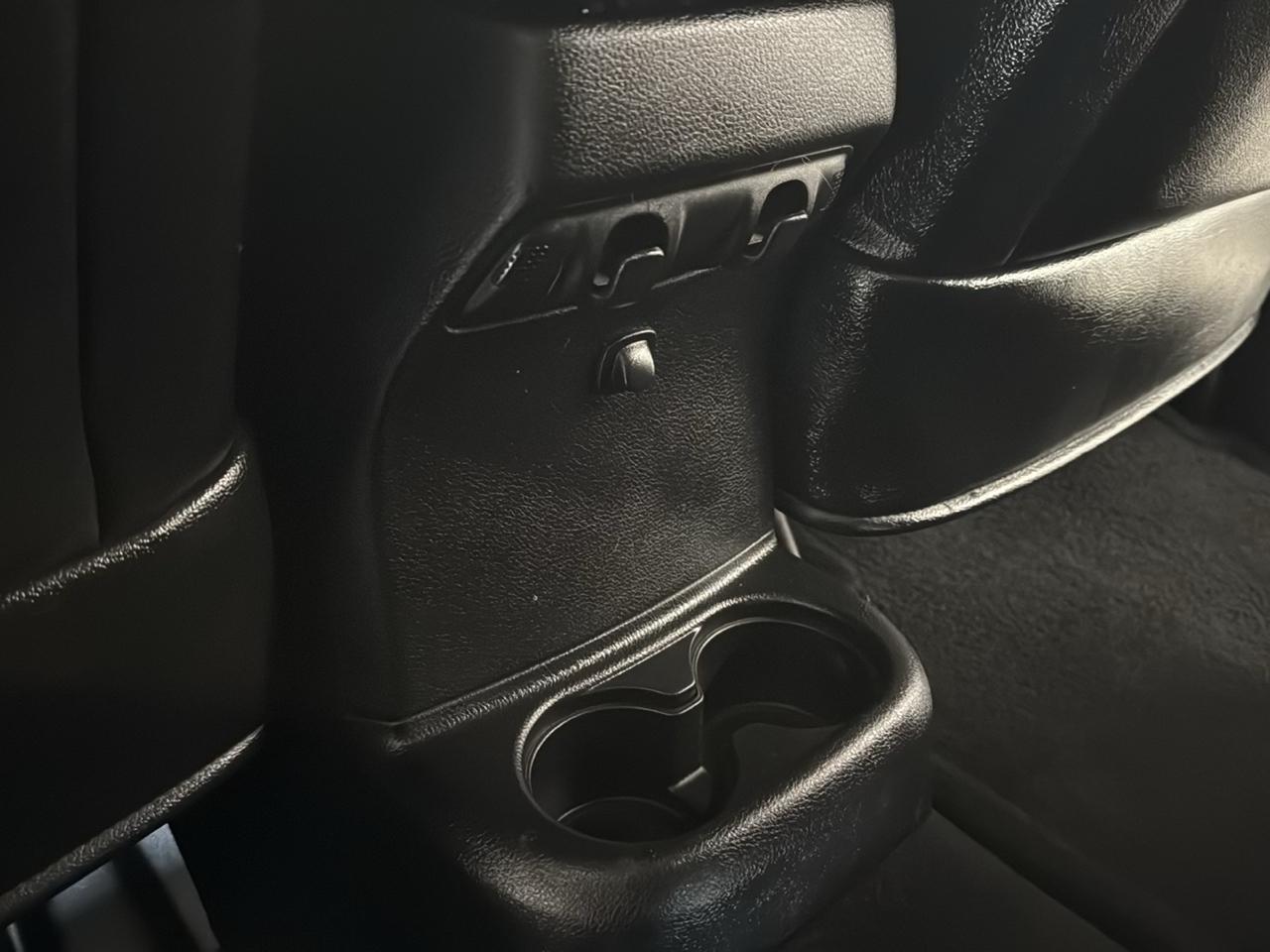 Jeep Wrangler Unlimited Sport 4WD 2013