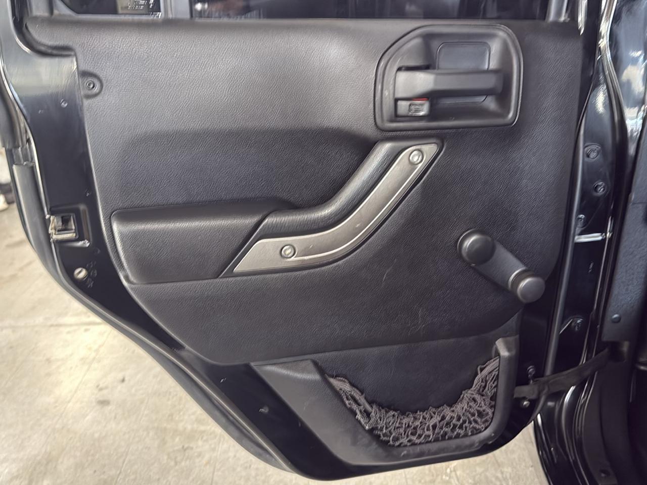 Jeep Wrangler Unlimited Sport 4WD 2013