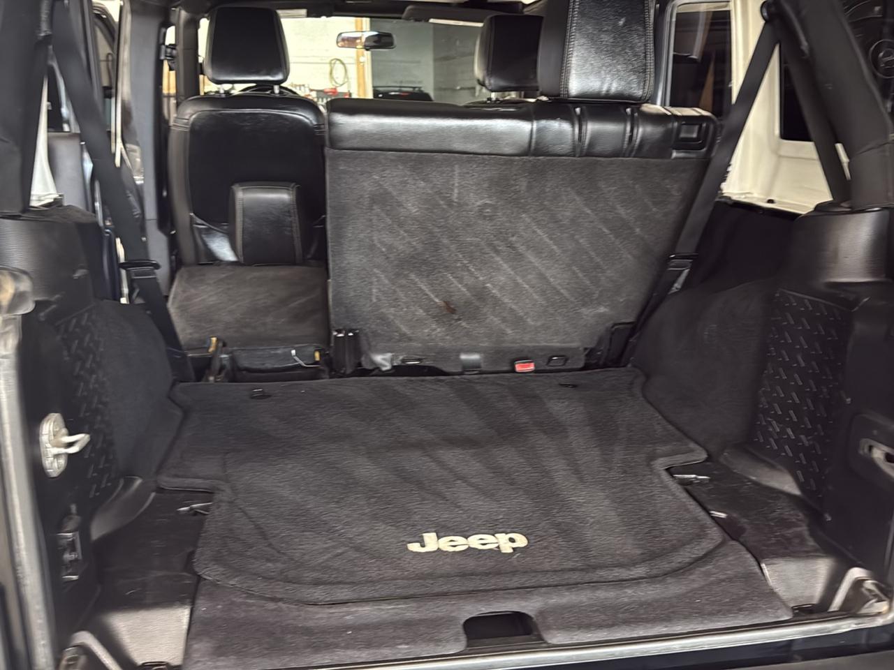 Jeep Wrangler Unlimited Sport 4WD 2013