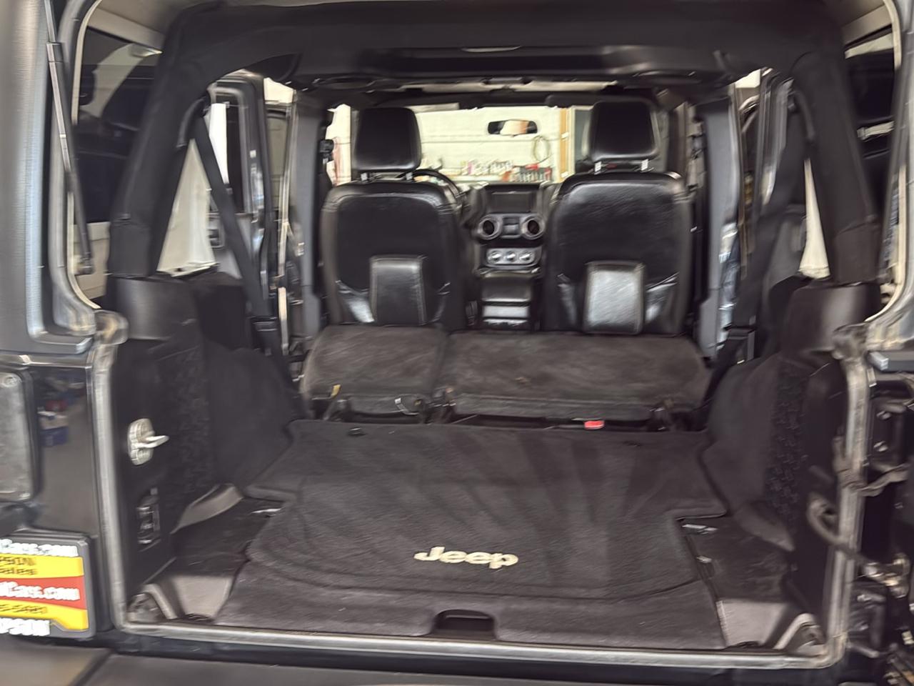 Jeep Wrangler Unlimited Sport 4WD 2013