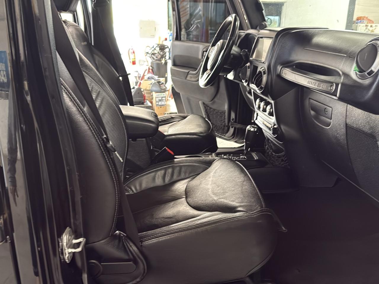 Jeep Wrangler Unlimited Sport 4WD 2013
