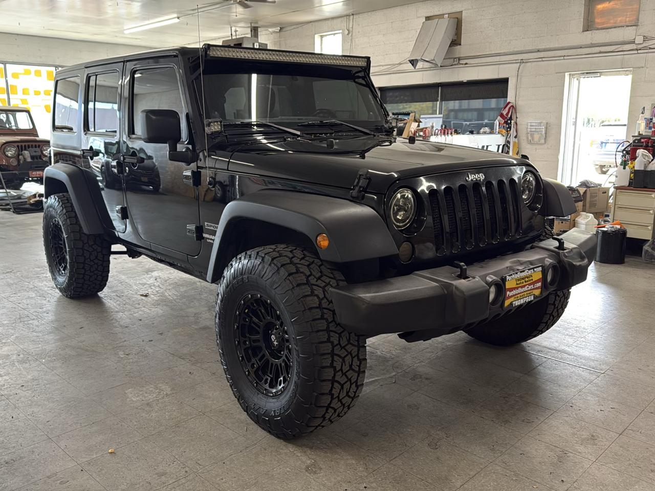 Jeep Wrangler Unlimited Sport 4WD 2013