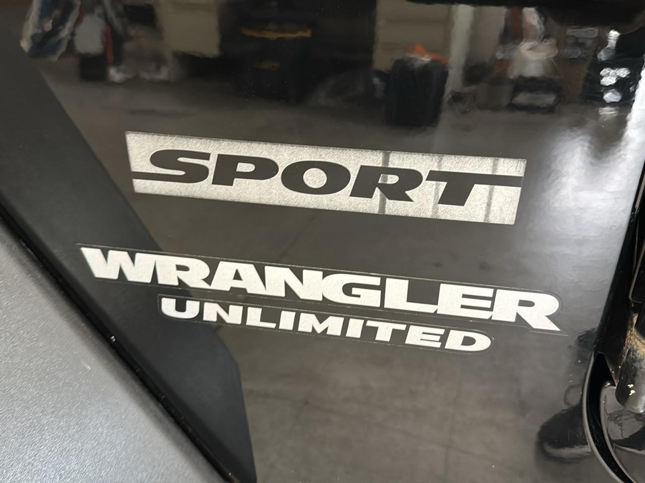 Jeep Wrangler Unlimited Sport 4WD 2013