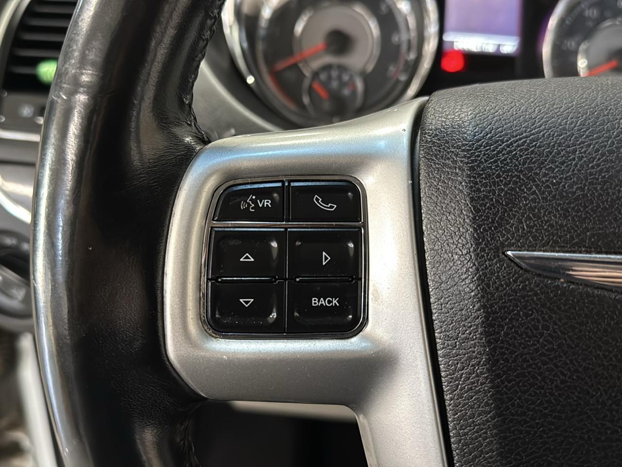 Chrysler Town & Country Touring 2015