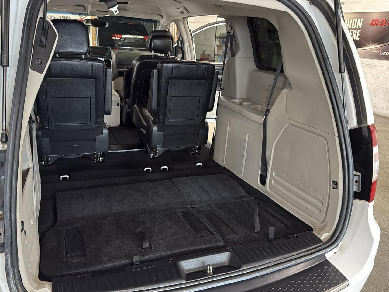 Chrysler Town & Country Touring 2015