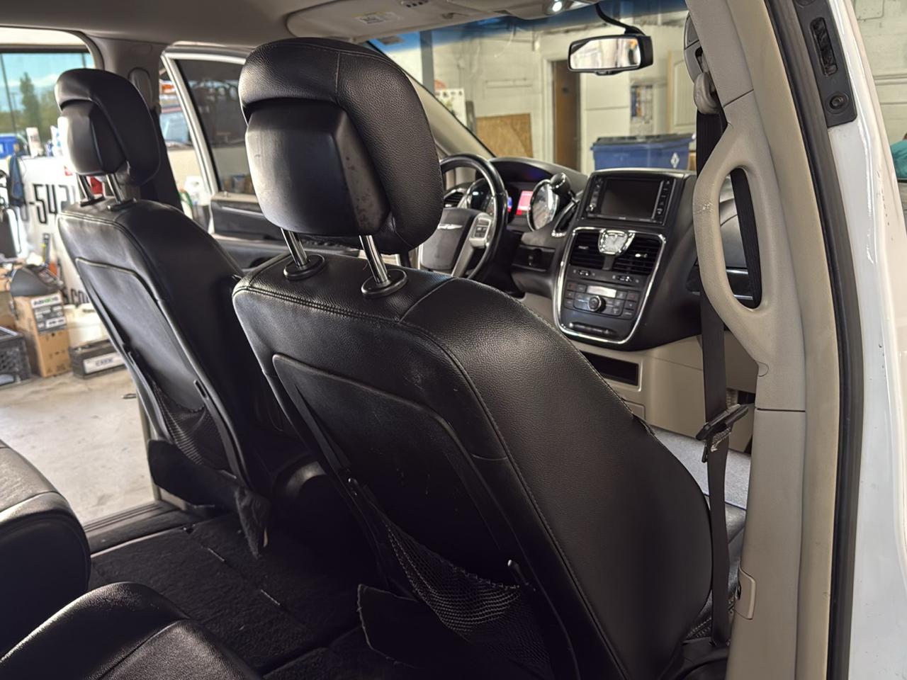 Chrysler Town & Country Touring 2015