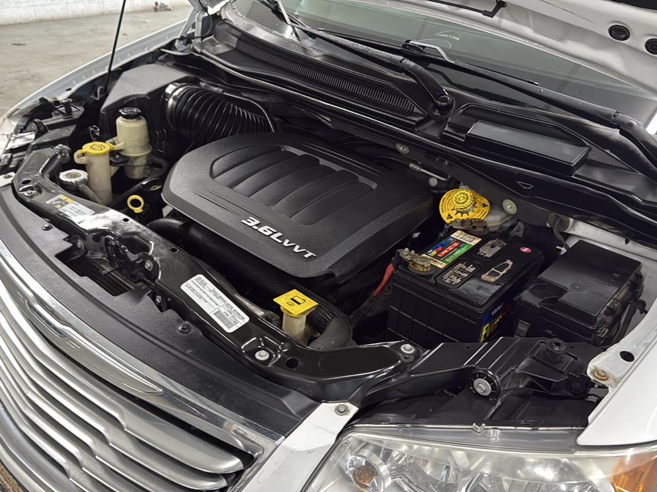 Chrysler Town & Country Touring 2015