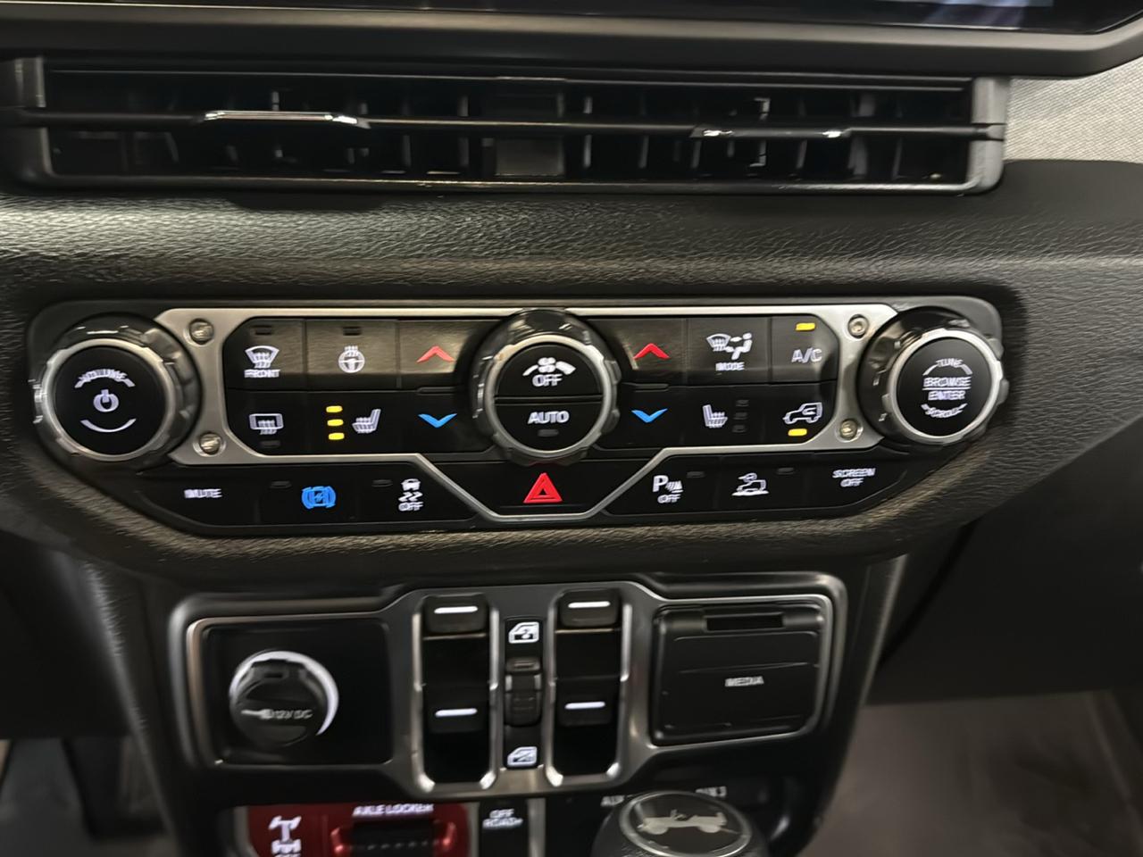 Jeep Wrangler 4xe  2024