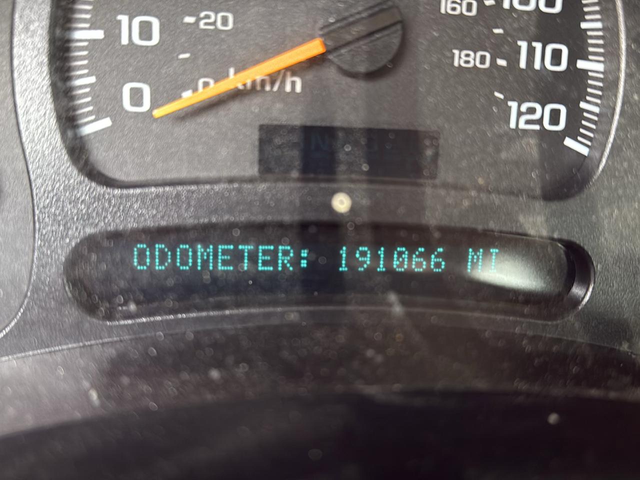 GMC Sierra 2500HD SLE Crew Cab 4WD 2005