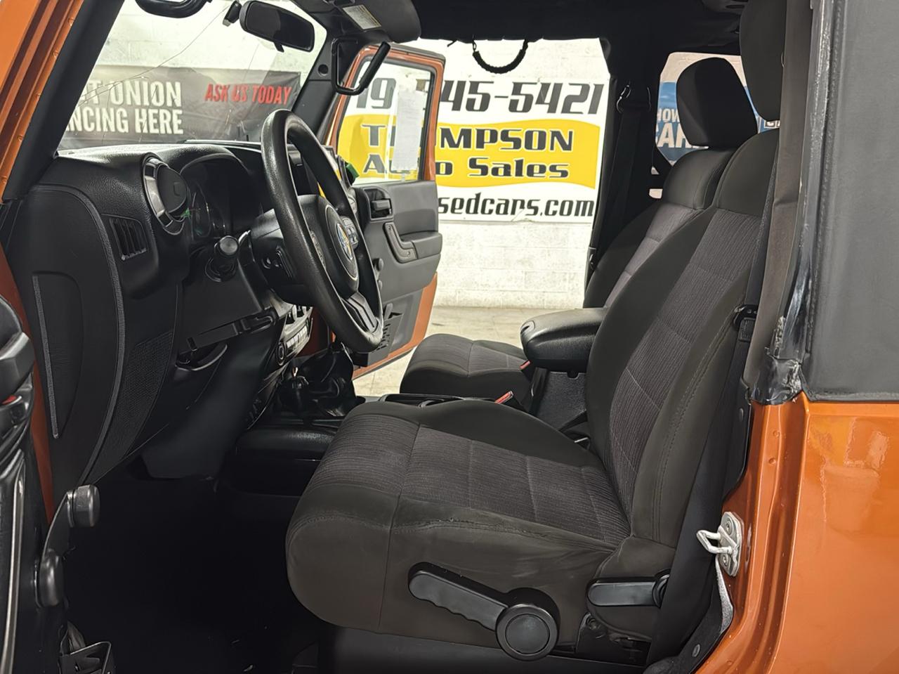 Jeep Wrangler Sport 4WD 2011