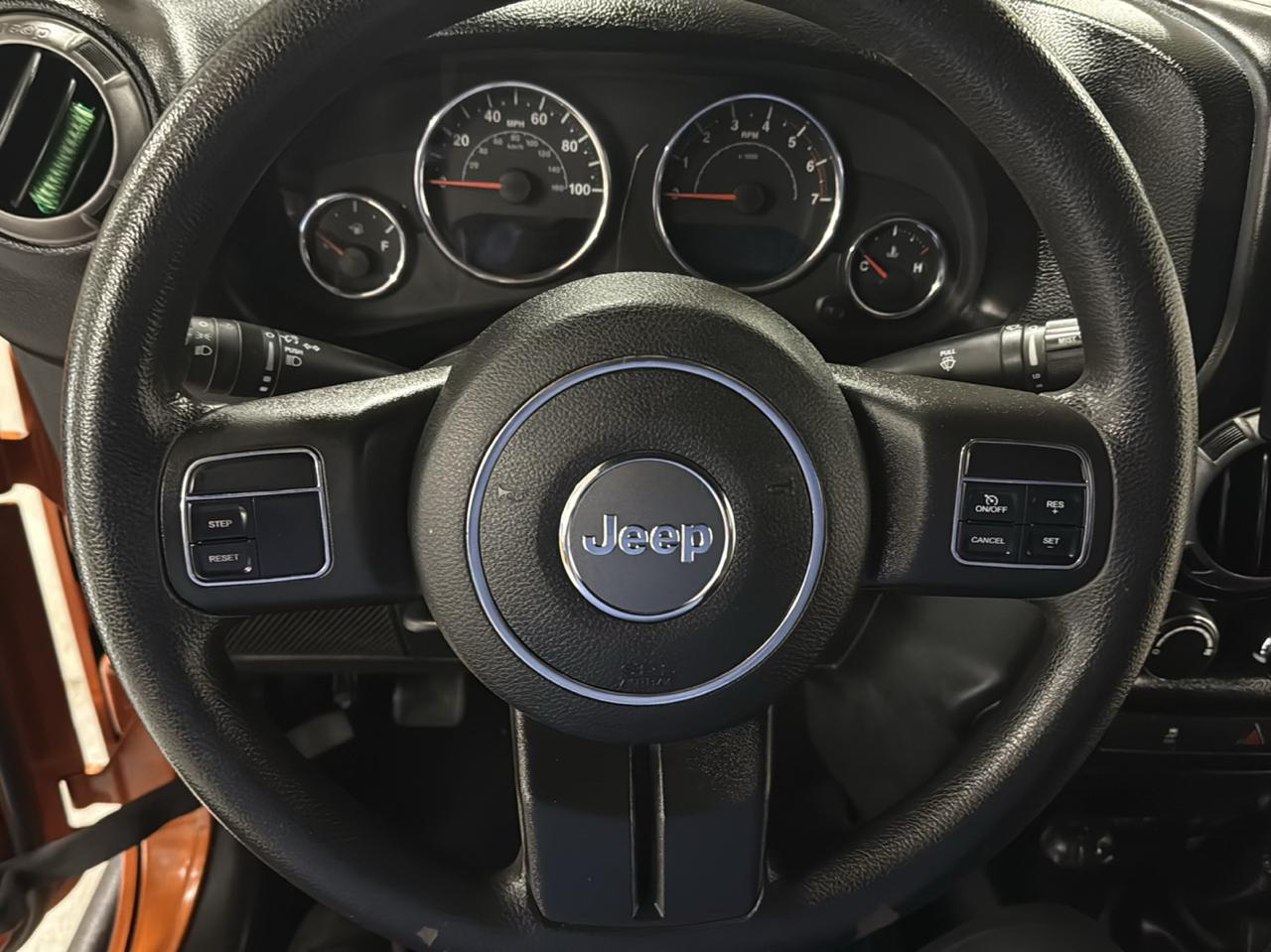 Jeep Wrangler Sport 4WD 2011