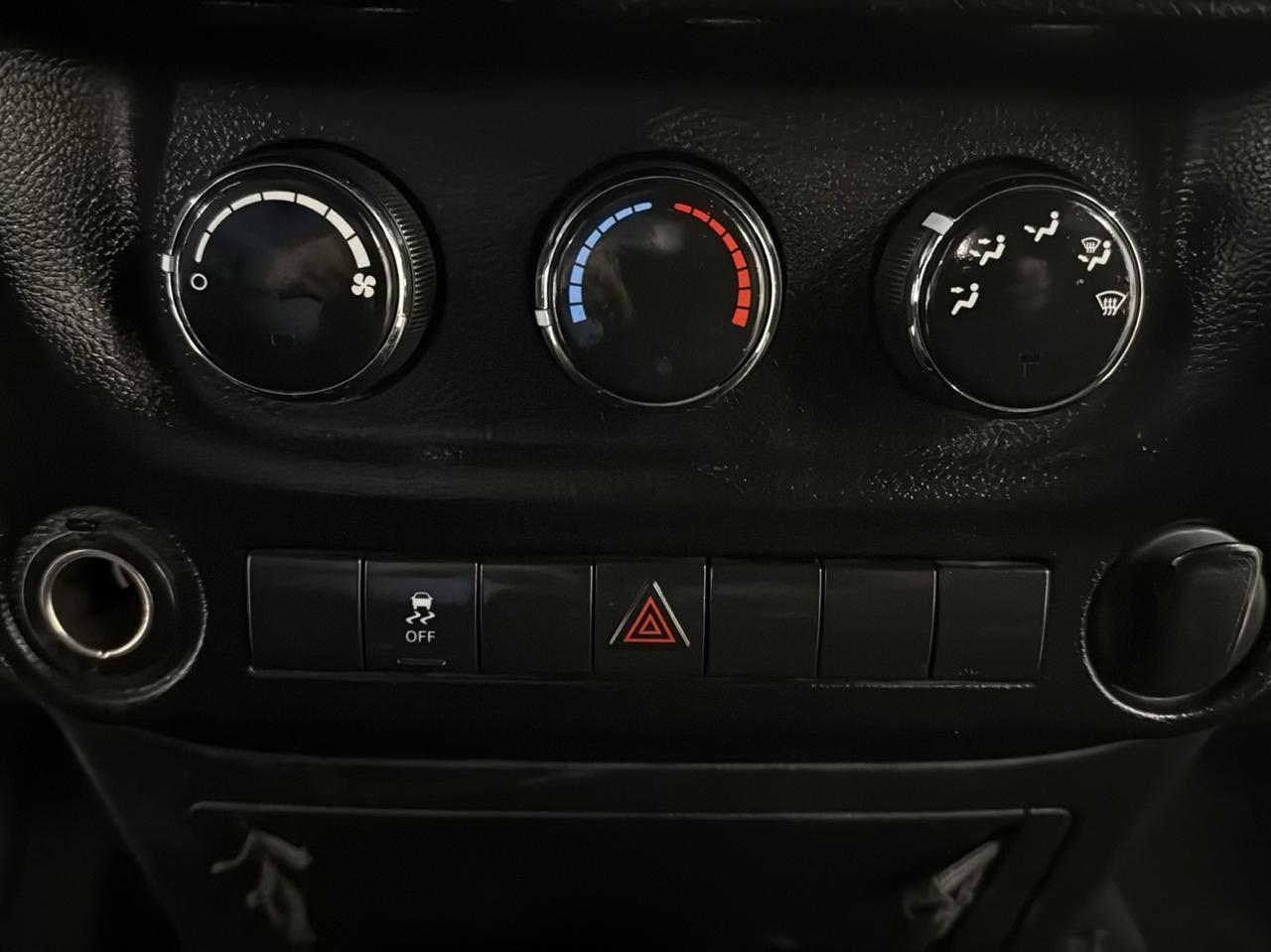 Jeep Wrangler Sport 4WD 2011