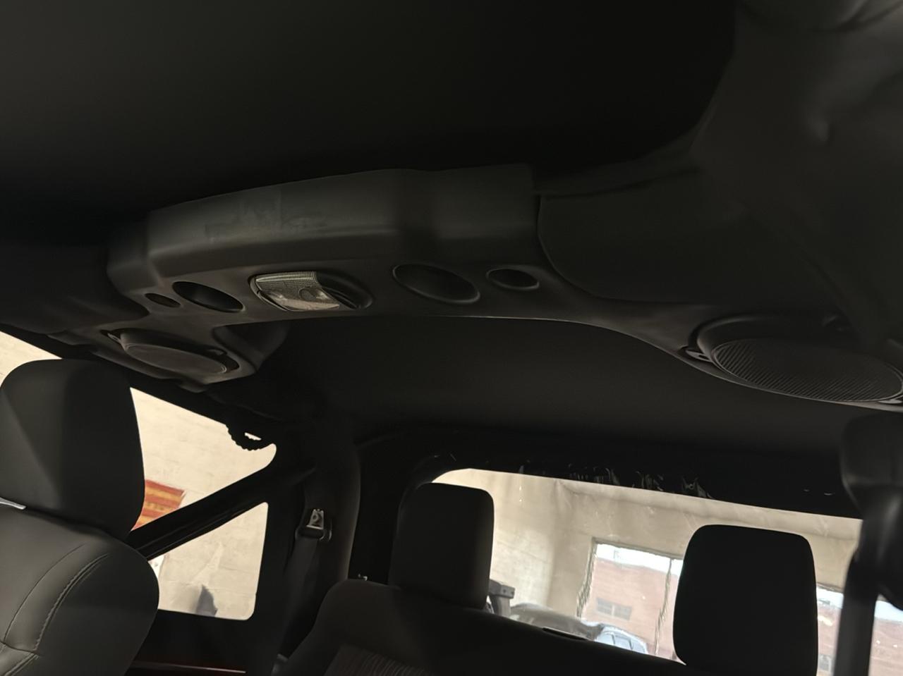 Jeep Wrangler Sport 4WD 2011