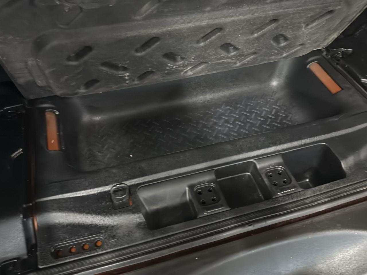 Jeep Wrangler Sport 4WD 2011