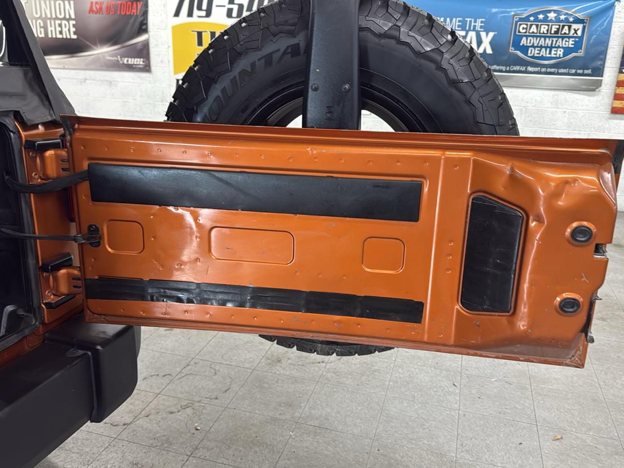 Jeep Wrangler Sport 4WD 2011