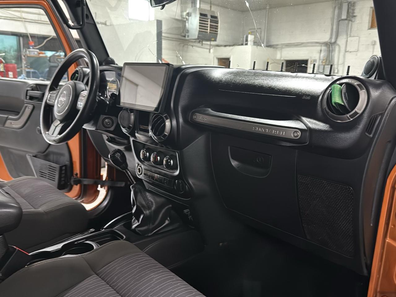 Jeep Wrangler Sport 4WD 2011