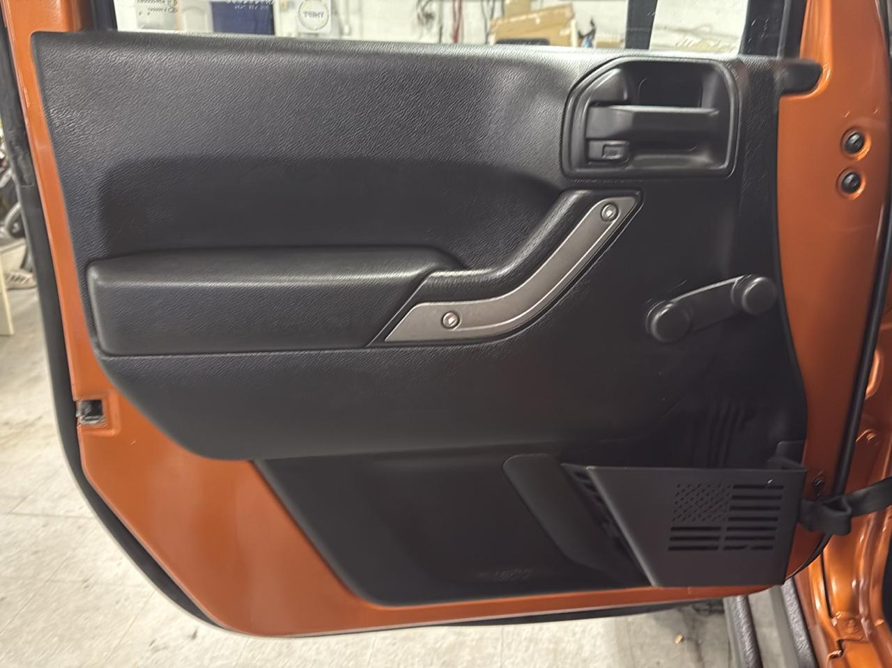 Jeep Wrangler Sport 4WD 2011
