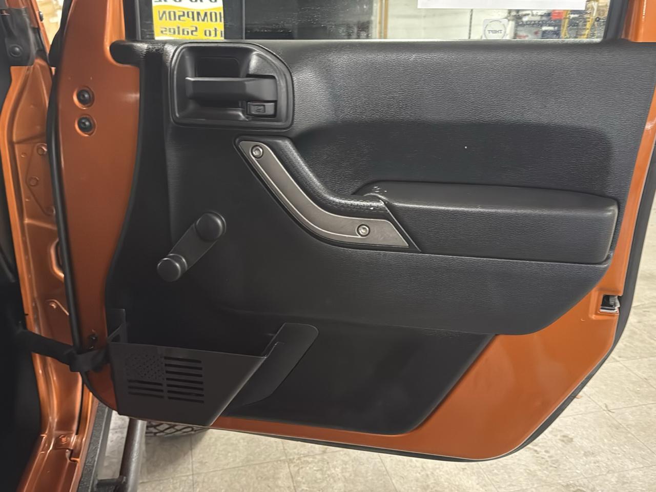 Jeep Wrangler Sport 4WD 2011