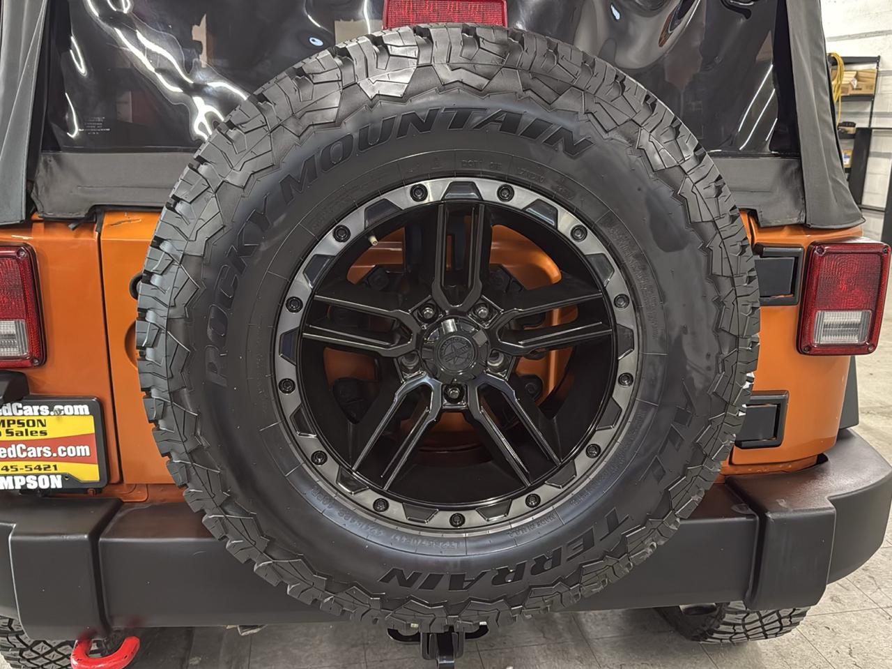 Jeep Wrangler Sport 4WD 2011