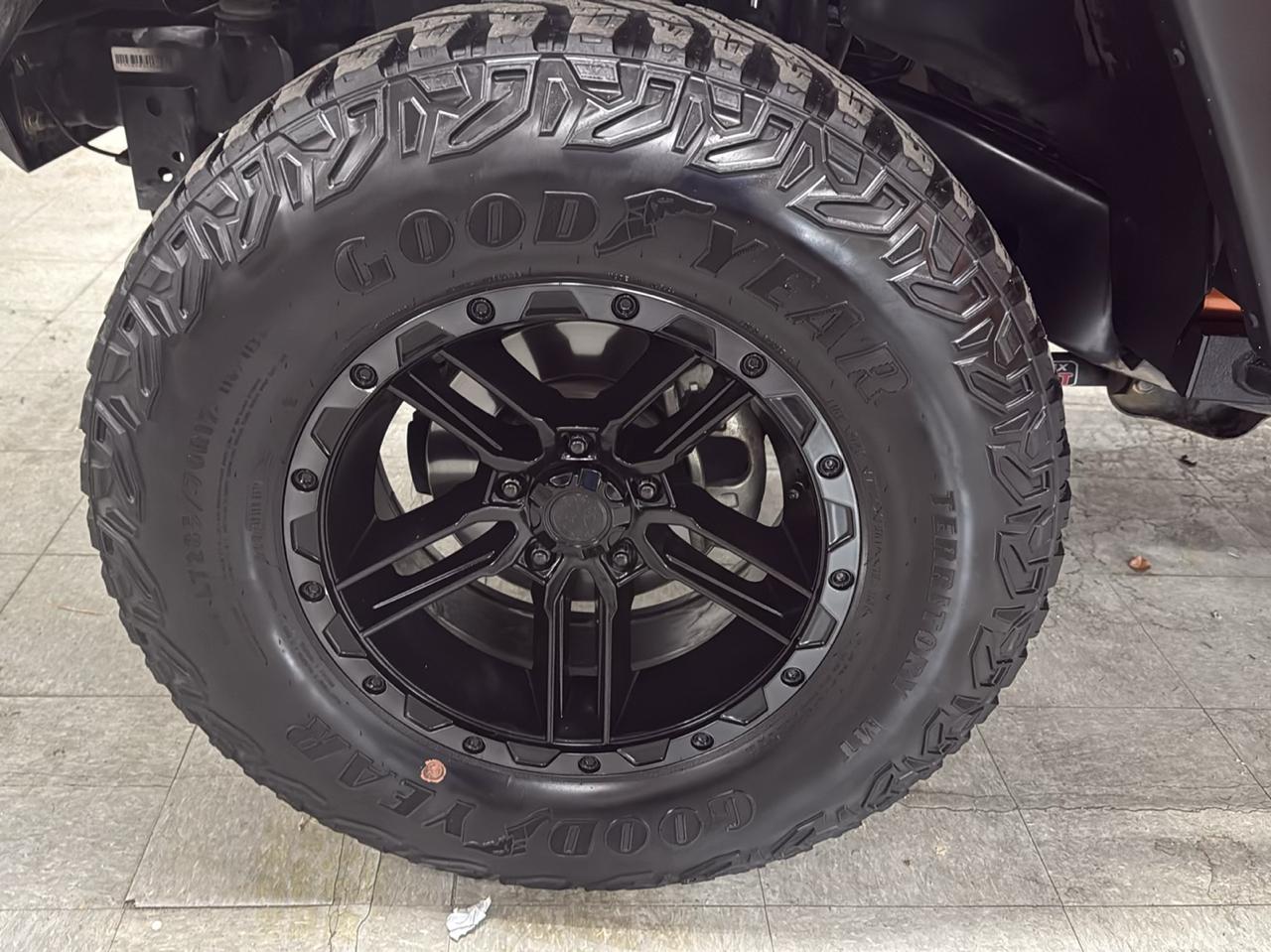 Jeep Wrangler Sport 4WD 2011