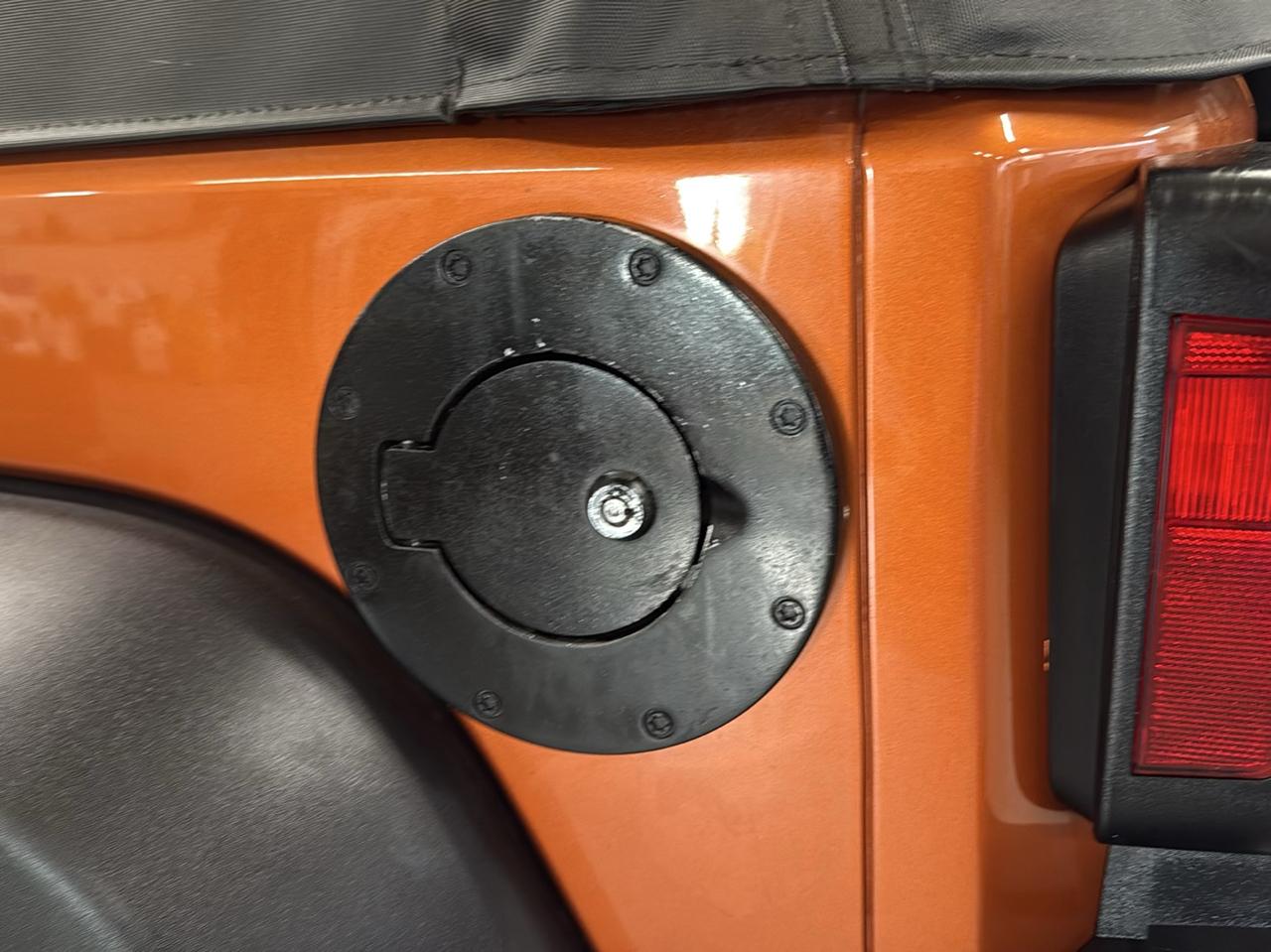 Jeep Wrangler Sport 4WD 2011