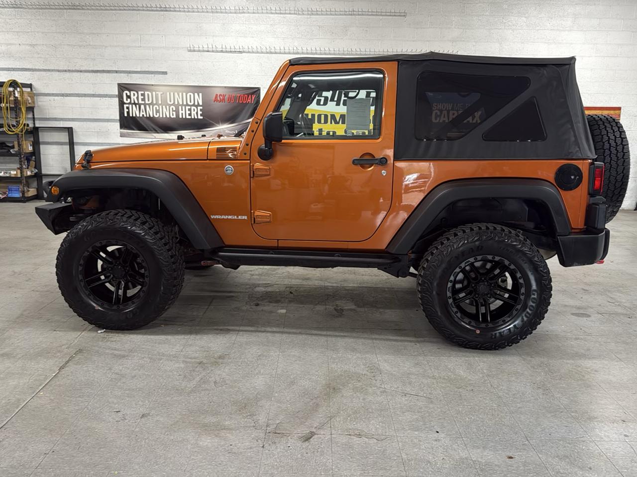 Jeep Wrangler Sport 4WD 2011