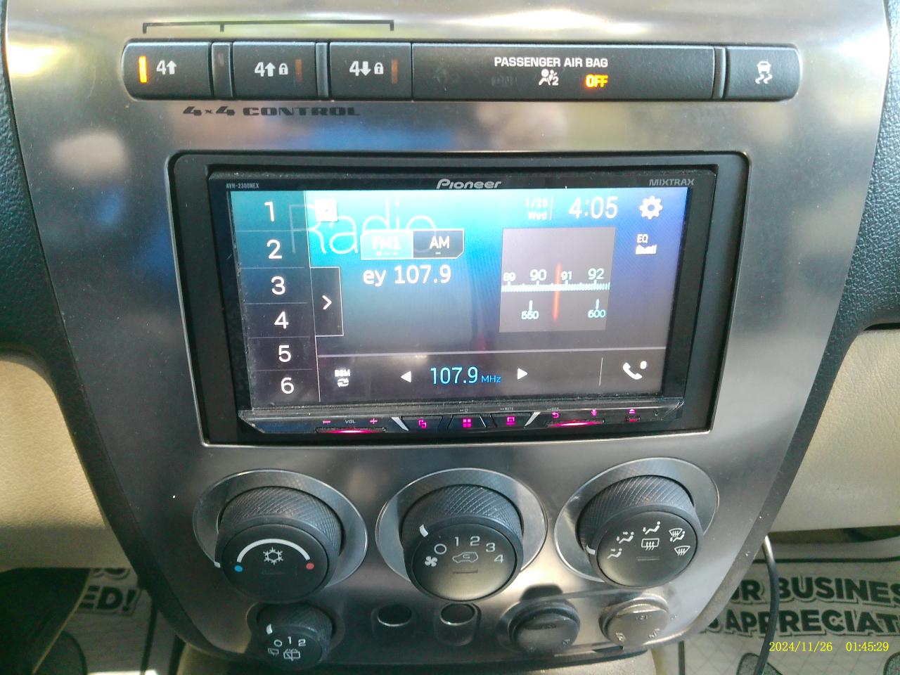 HUMMER H3 Base 2008
