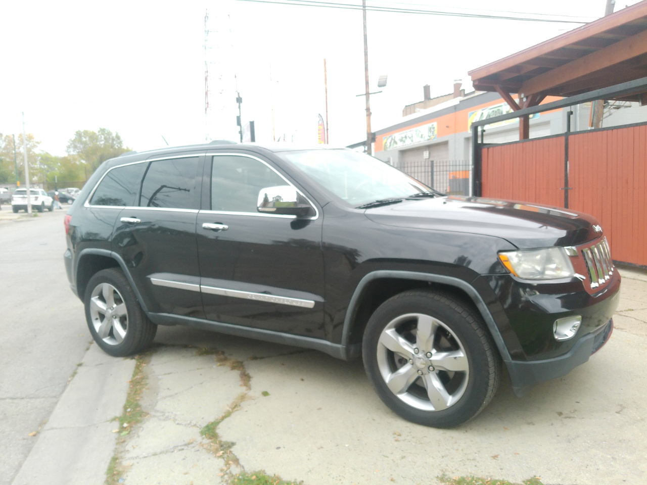 Jeep Grand Cherokee Overland 4WD 2011 Jeep Grand Cherokee Overland 4WD 2011
