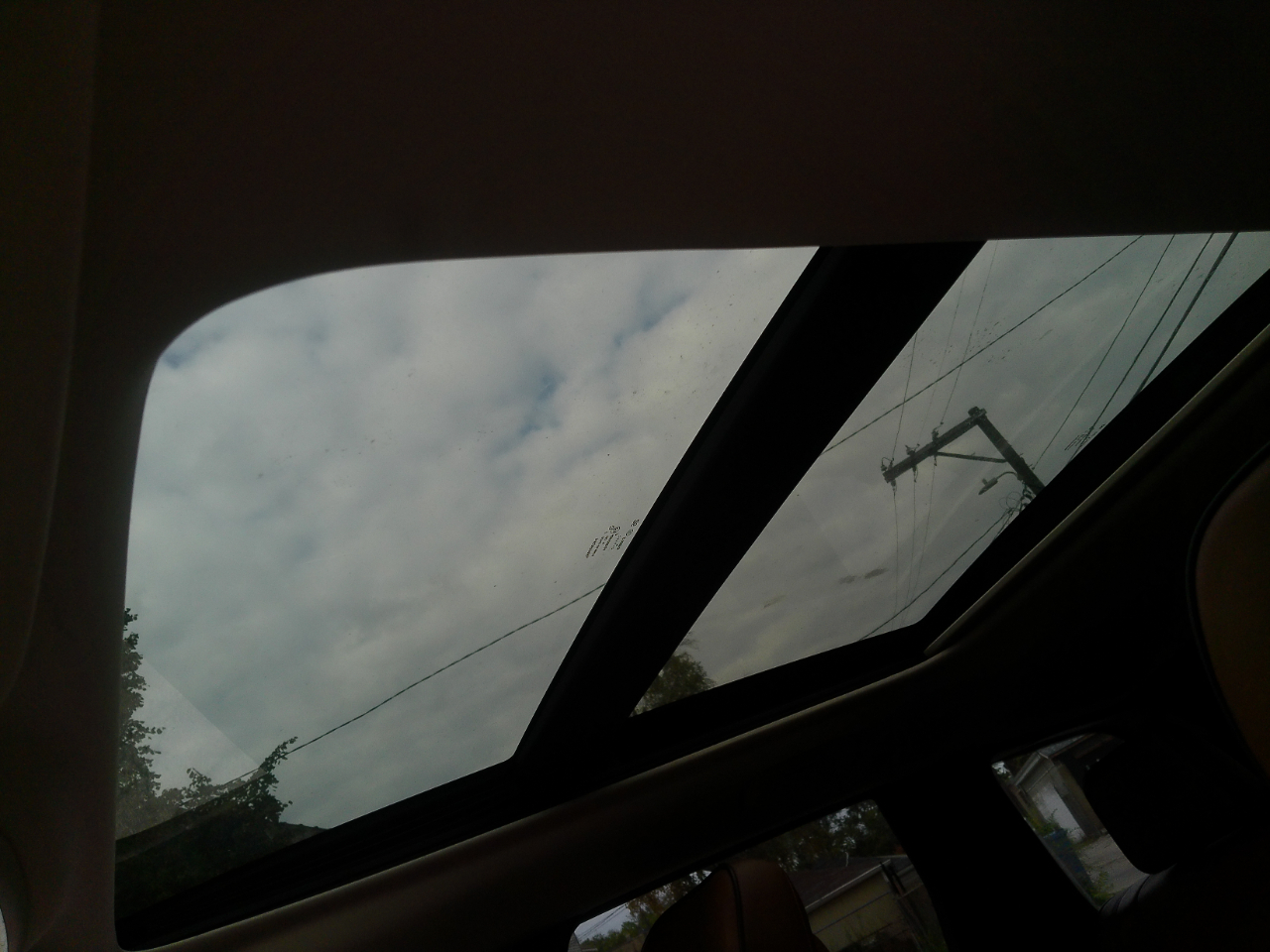 Jeep Grand Cherokee Overland 4WD 2011 Jeep Grand Cherokee Overland 4WD 2011