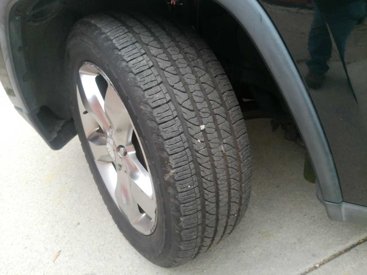 Jeep Grand Cherokee Overland 4WD 2011 Jeep Grand Cherokee Overland 4WD 2011