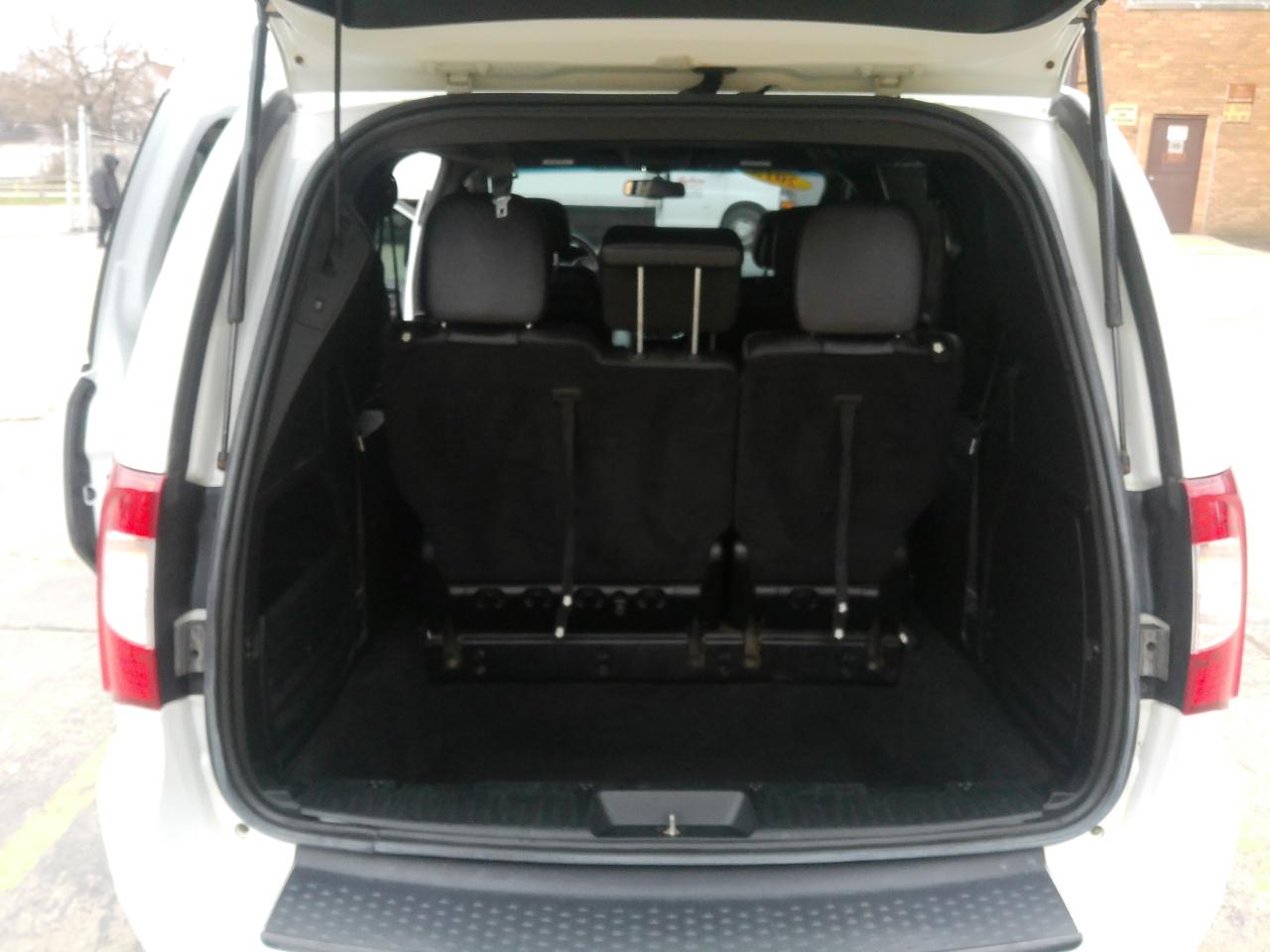Chrysler Town & Country S 2015