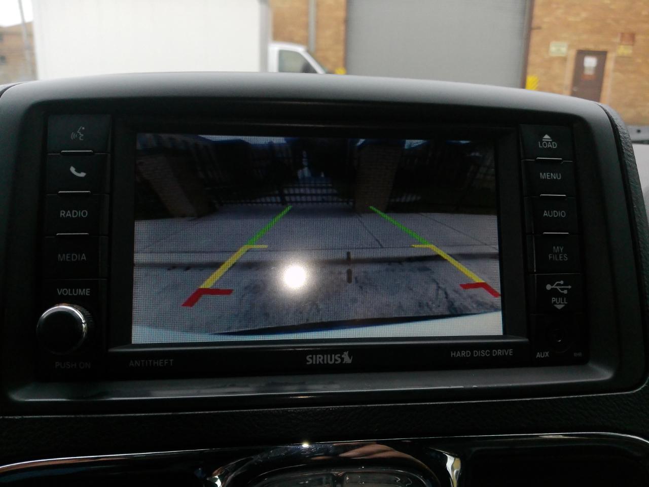 Chrysler Town & Country S 2015