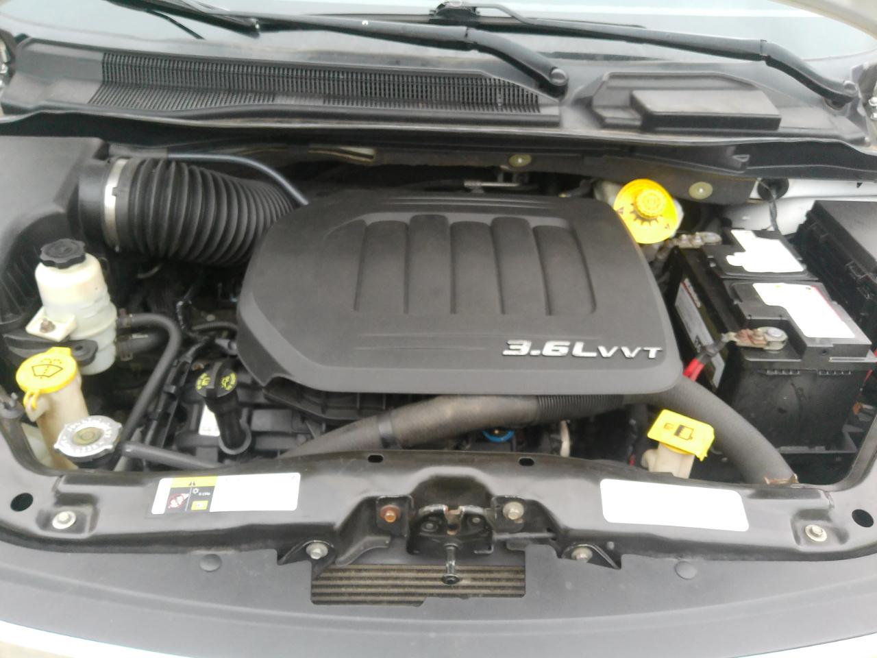 Chrysler Town & Country S 2015