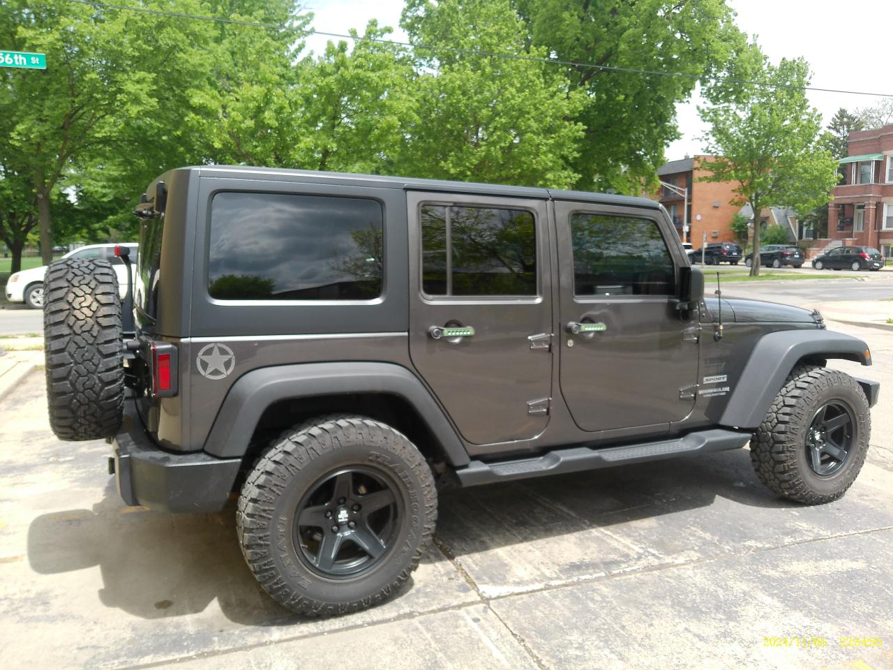 Jeep Wrangler Unlimited Sport 4WD 2017