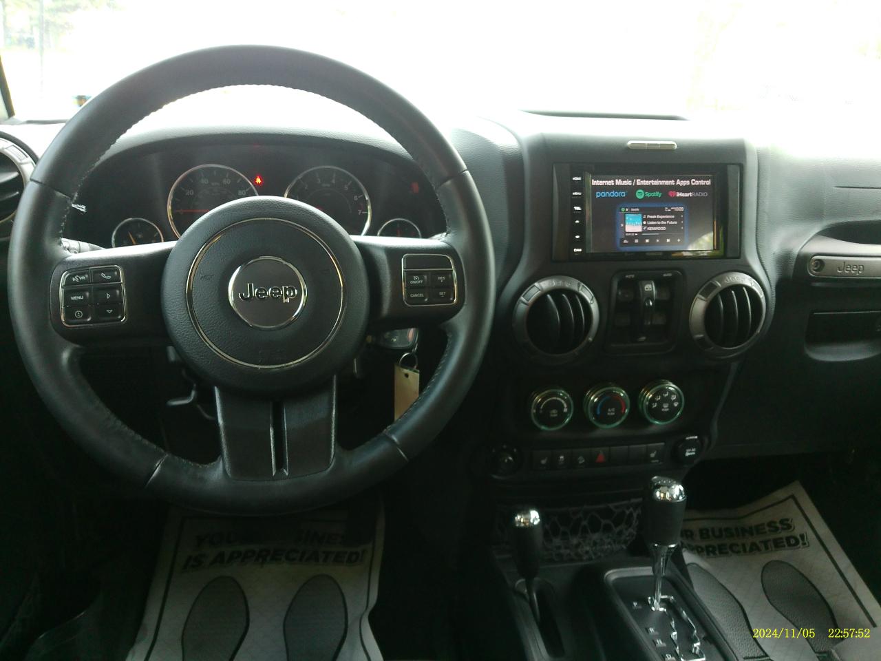 Jeep Wrangler Unlimited Sport 4WD 2017