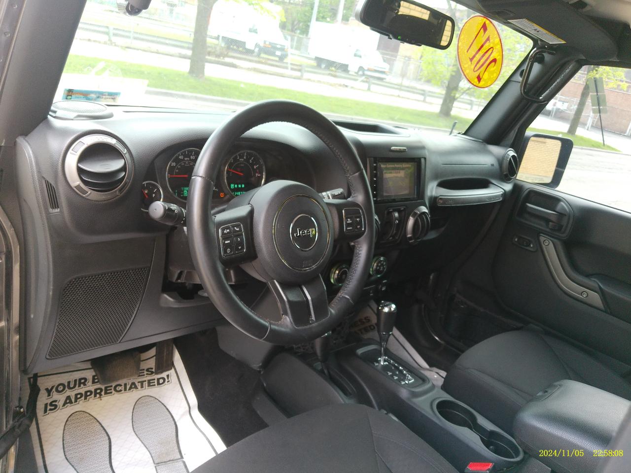 Jeep Wrangler Unlimited Sport 4WD 2017