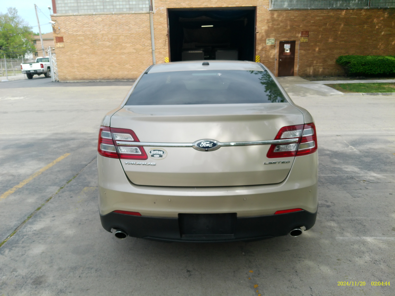 Ford Taurus Limited FWD 2018