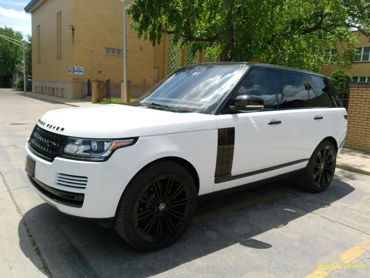 Land Rover Range Rover Base 2017