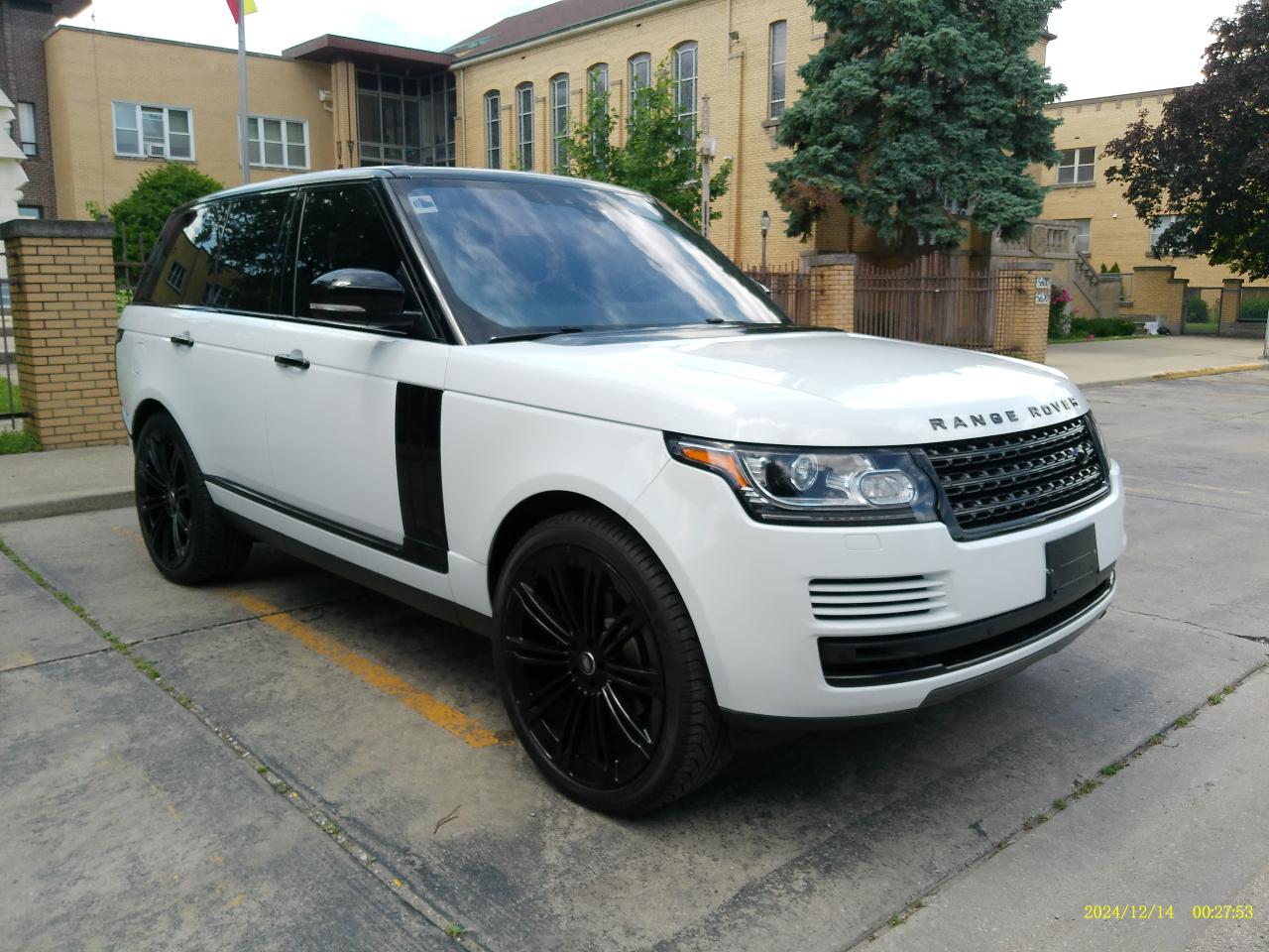 Land Rover Range Rover Base 2017
