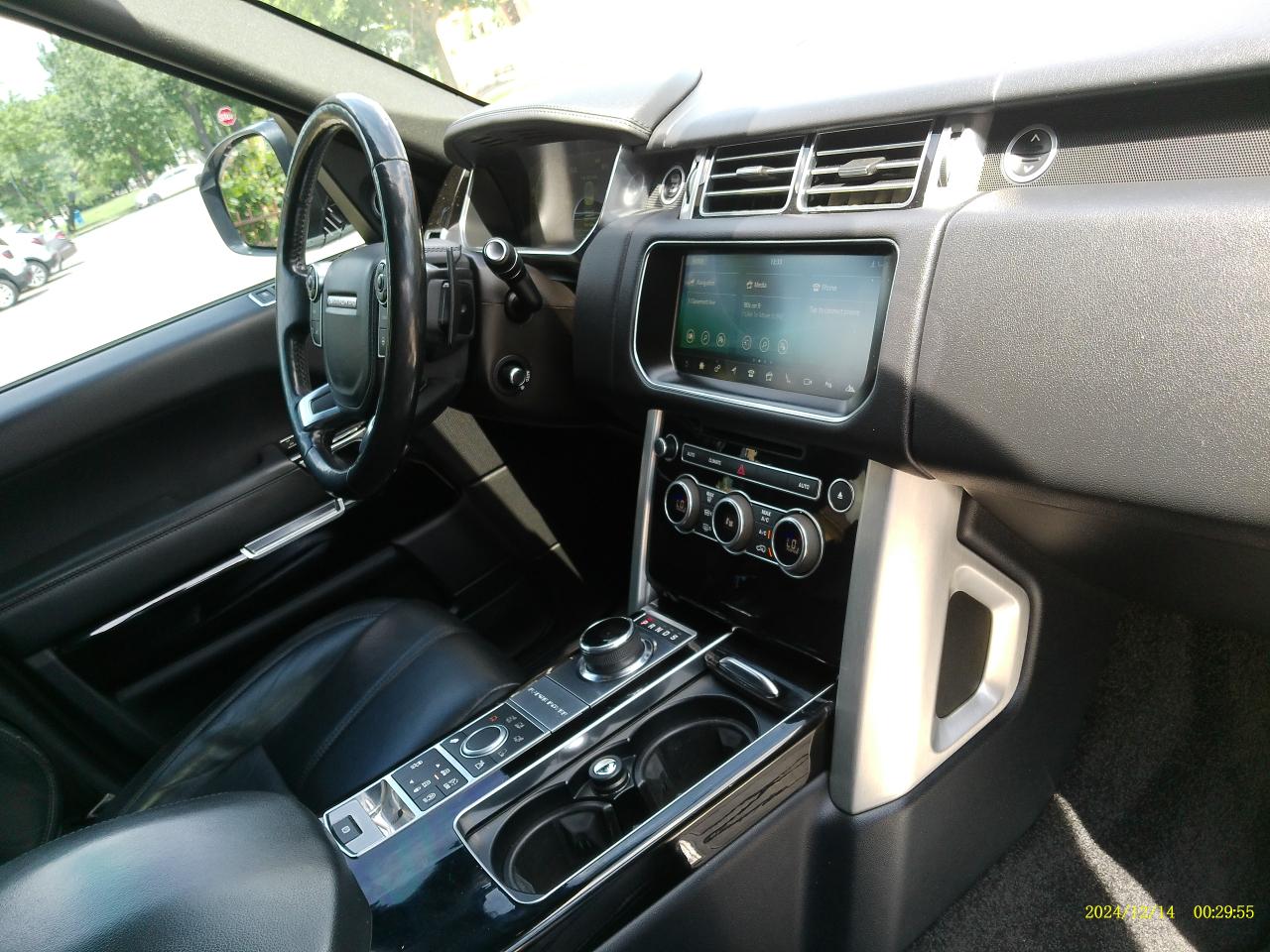 Land Rover Range Rover Base 2017