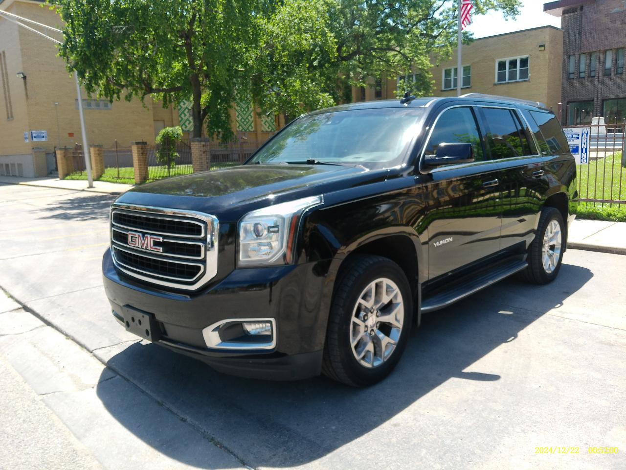 GMC Yukon SLT 4WD 2015