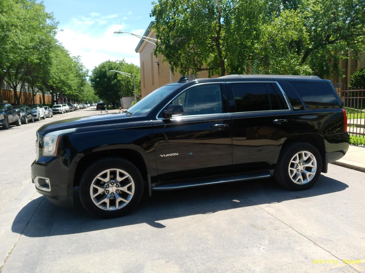 GMC Yukon SLT 4WD 2015